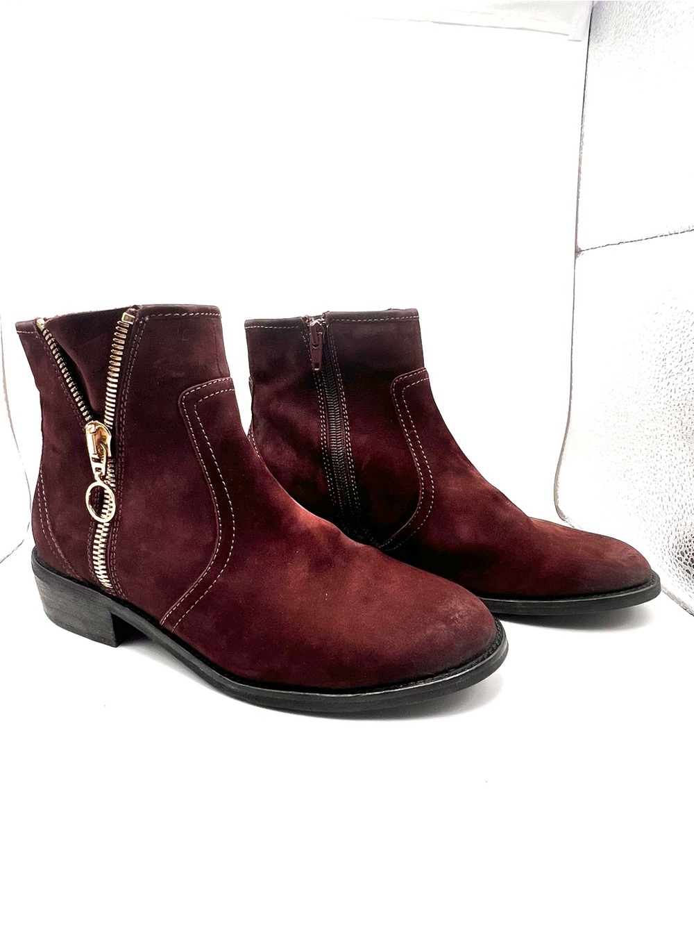 Steve Madden Burgundy Suede Chances Ankle Boots Ring Zip Burgundy Women’s Size 7